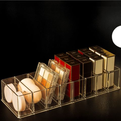 https://p.globalsources.com/IMAGES/PDT/B5629511037/Acrylic-Eyeshadow-Palettes-Makeup-Organizer.jpg