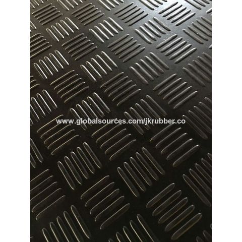 Waterproof Industrial Rubber Sheet For Mat , Anti - slip Rubber Flooring  Sheet