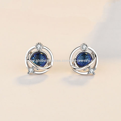 Boucles d'oreilles asymétriques tendance, petites, ciel étoilé bleu, lune, planète cosmique, clous d'oreilles pour femmes