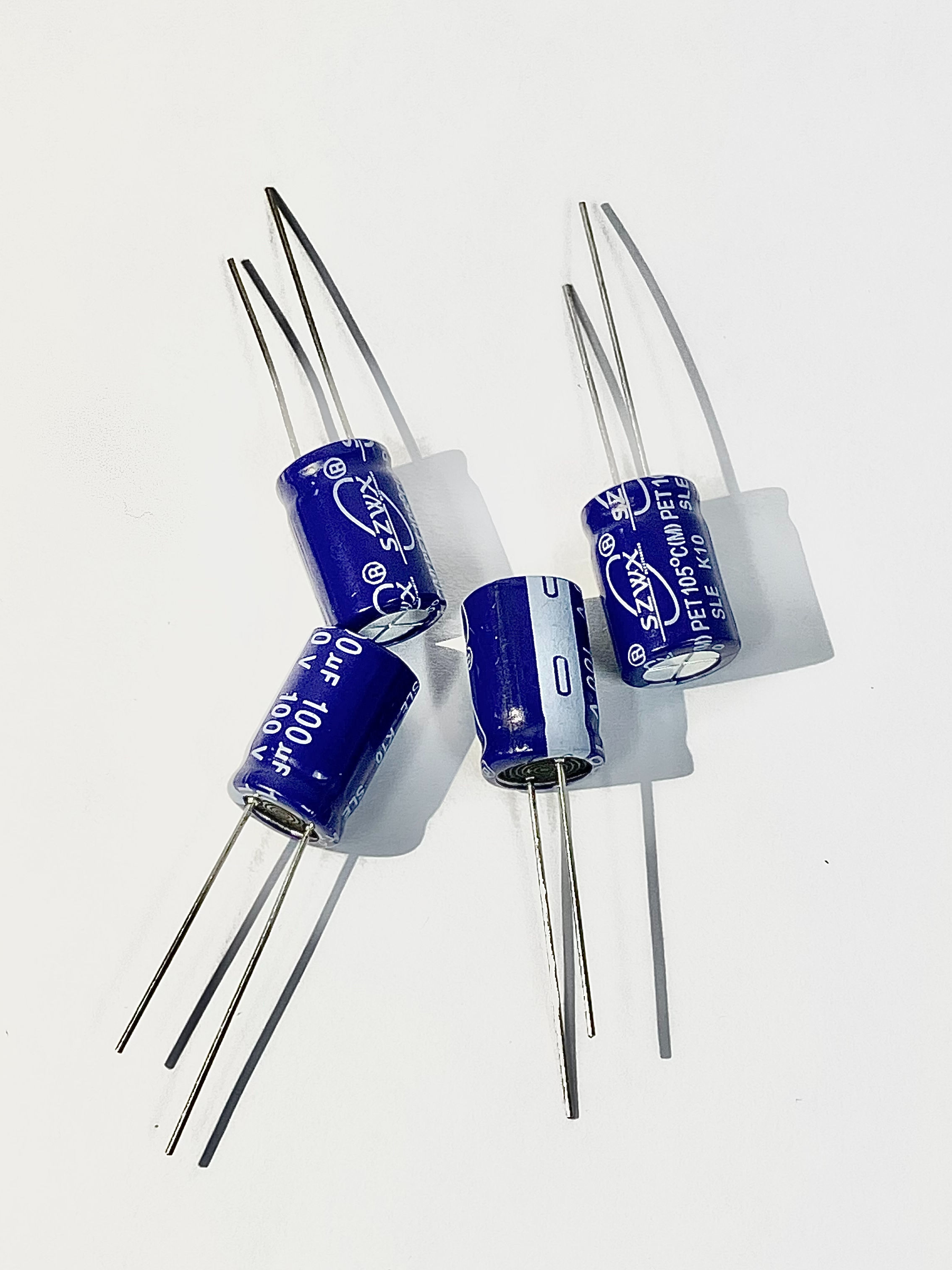 E-First 20pcs 16V 330uF 16V330uF NCC Nippon LXY 8x15mm Low Impedance Long Life