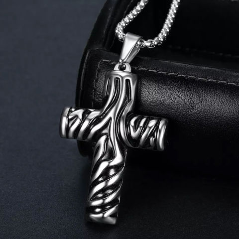 Temperament Cross Pendant Men Necklace Classic Simple Stainless Steel Chain  Necklace For Men Jewelry Gift Collares