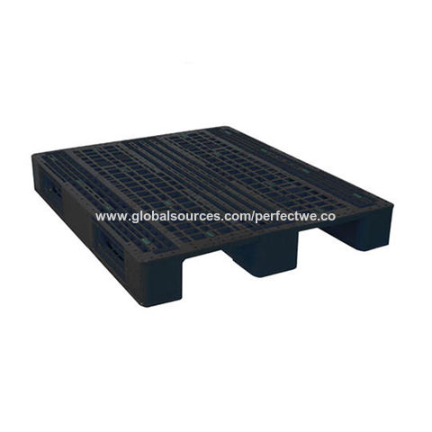 5 HDPE plastic pallets for industry and food use 800 x 1200 mm