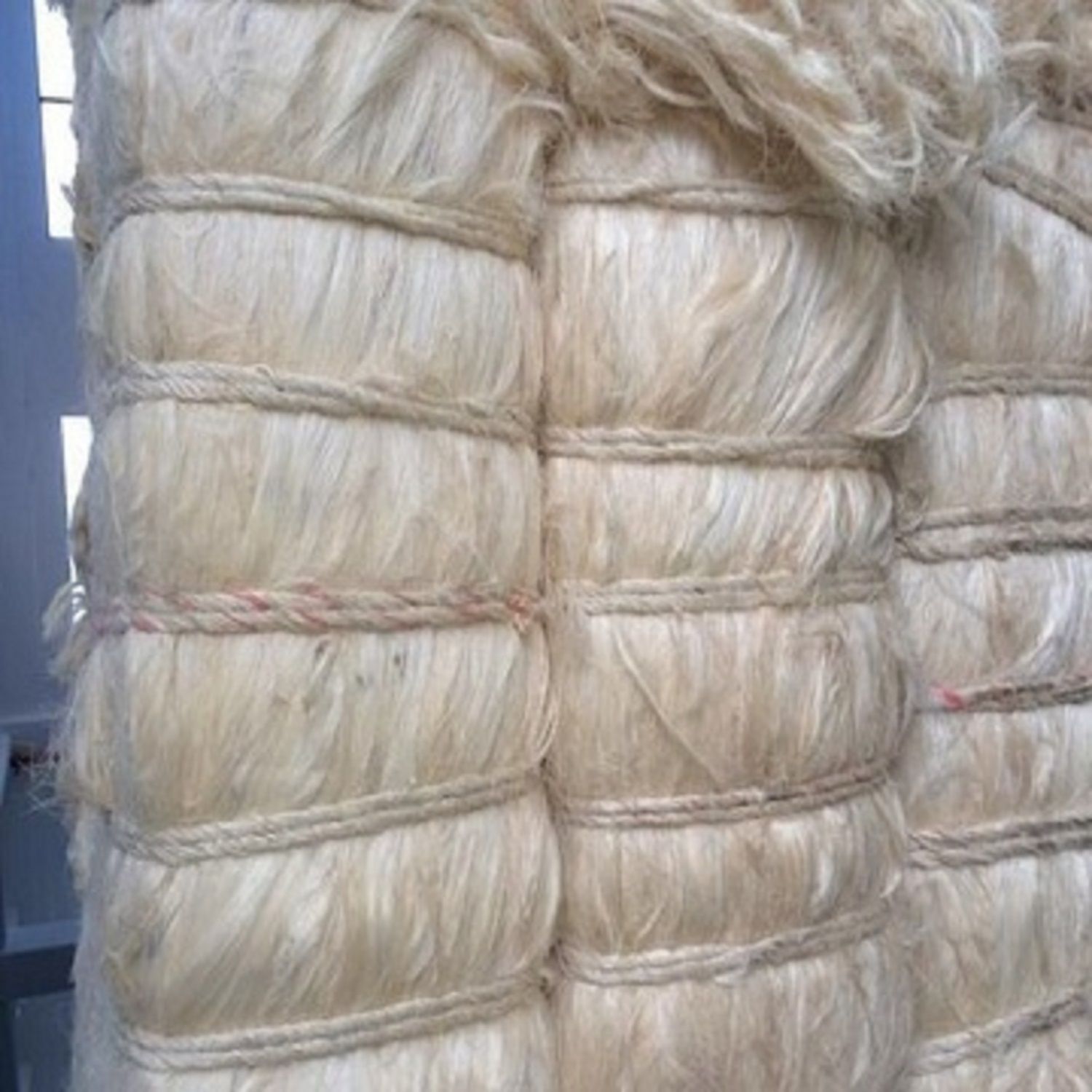 Buy Wholesale Kenya Sisal Fiber Carbon White Anti Fabric Flame Material Spinning Woven Raw Fiber