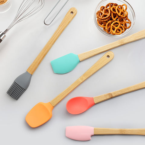 https://p.globalsources.com/IMAGES/PDT/B5708502801/kitchenware-baking-tools-silicone-spatula.jpg