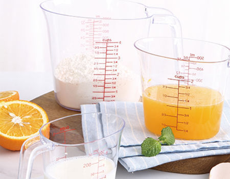 Buy Wholesale China Transparent Plastic Measuring Cup Large