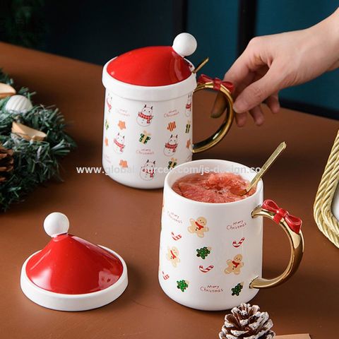 Kaufen Sie China Großhandels-Weihnachts Mütze Schneemann Geschenk Keramik  Souvenir Tassen Kaffee Maßge Schneiderte Griff Becher Mit Deckel Und Löffel  und Becher Großhandelsanbietern zu einem Preis von 3.2 USD