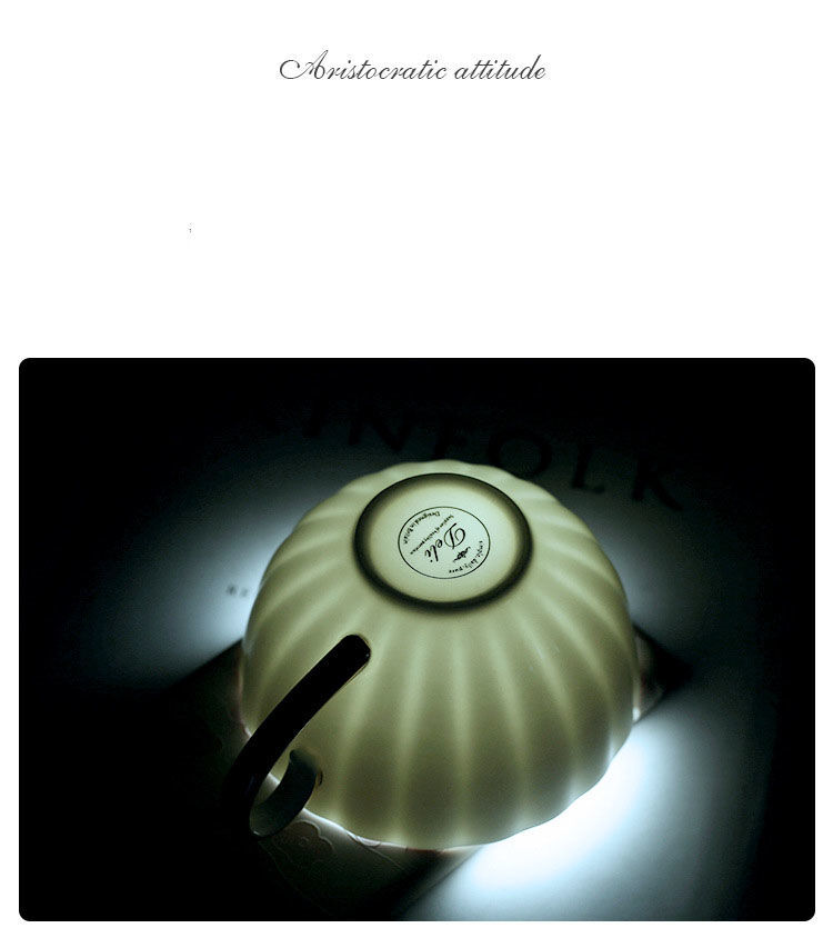 Lot De Porcelaine Ancienne - Service à Thé/café Avec Décor Monogrammé - Occasion - Origine France