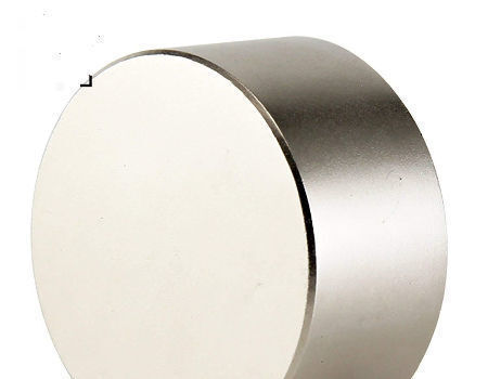 https://p.globalsources.com/IMAGES/PDT/B5736249330/big-disc-magnets-D50-30-magnets.jpg