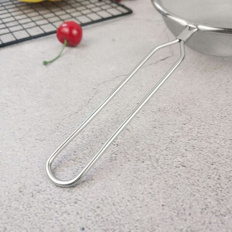 Stainless Steel Sifter Mesh Strainer Colander Fryer Spoon Scoop Sustainable  Oil Strainer - China Utensil and Kitchenware price