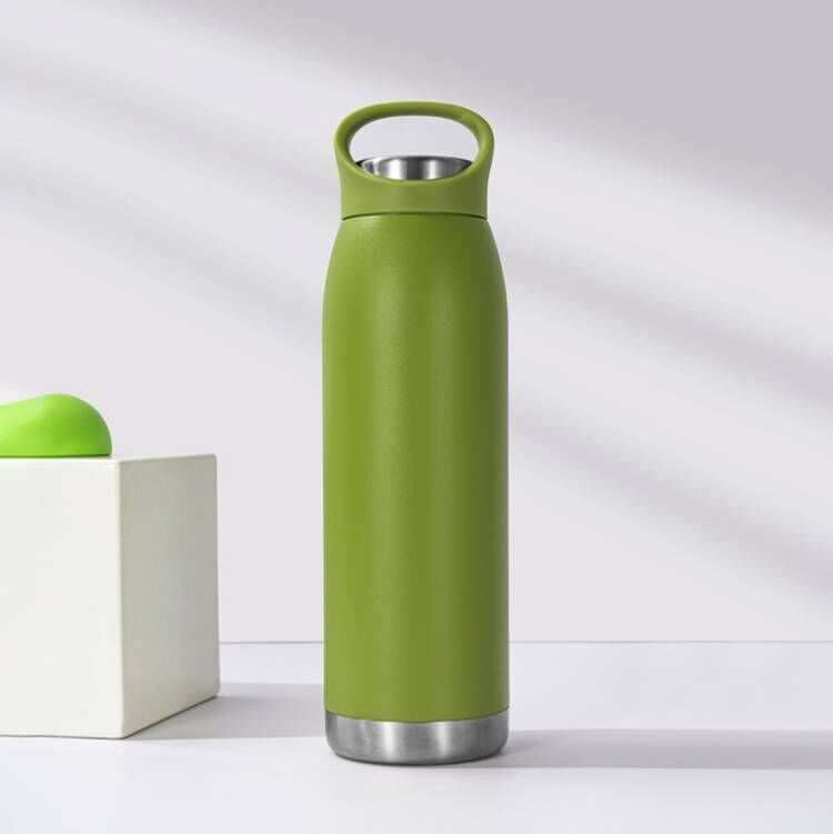 https://p.globalsources.com/IMAGES/PDT/B5748703252/vacuum-stainless-bottle.jpg