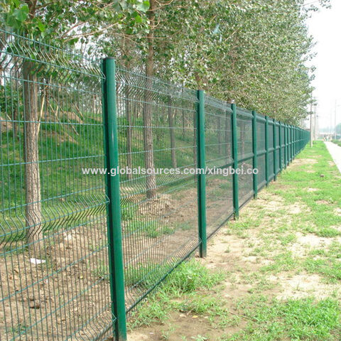 China Isolation fence plastic dipping welded wire mesh Manufacturer and  Supplier