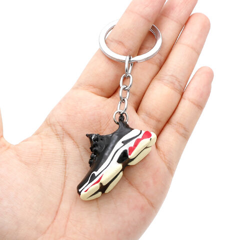 naka renya × fasnee】PVC key chain - メルカリ