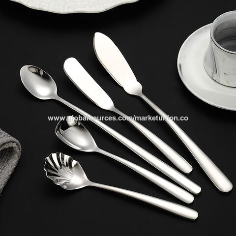 Ensemble de couverts en acier inoxydable 304, fourchette, cuillère et couteau de différentes tailles pour usage domestique et commercial. Qualité supérieure pour la restauration et l'hôtellerie.