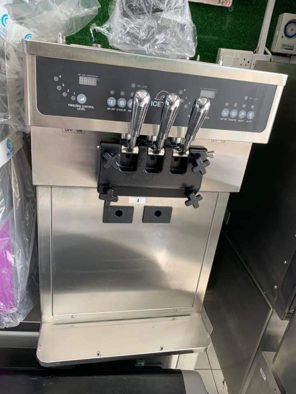 Buy Wholesale Canada Digital Vertical Soft Serve Ice Cream Machine