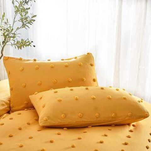 https://p.globalsources.com/IMAGES/PDT/B5761723612/Dots-Tufted-bedding-set.jpg