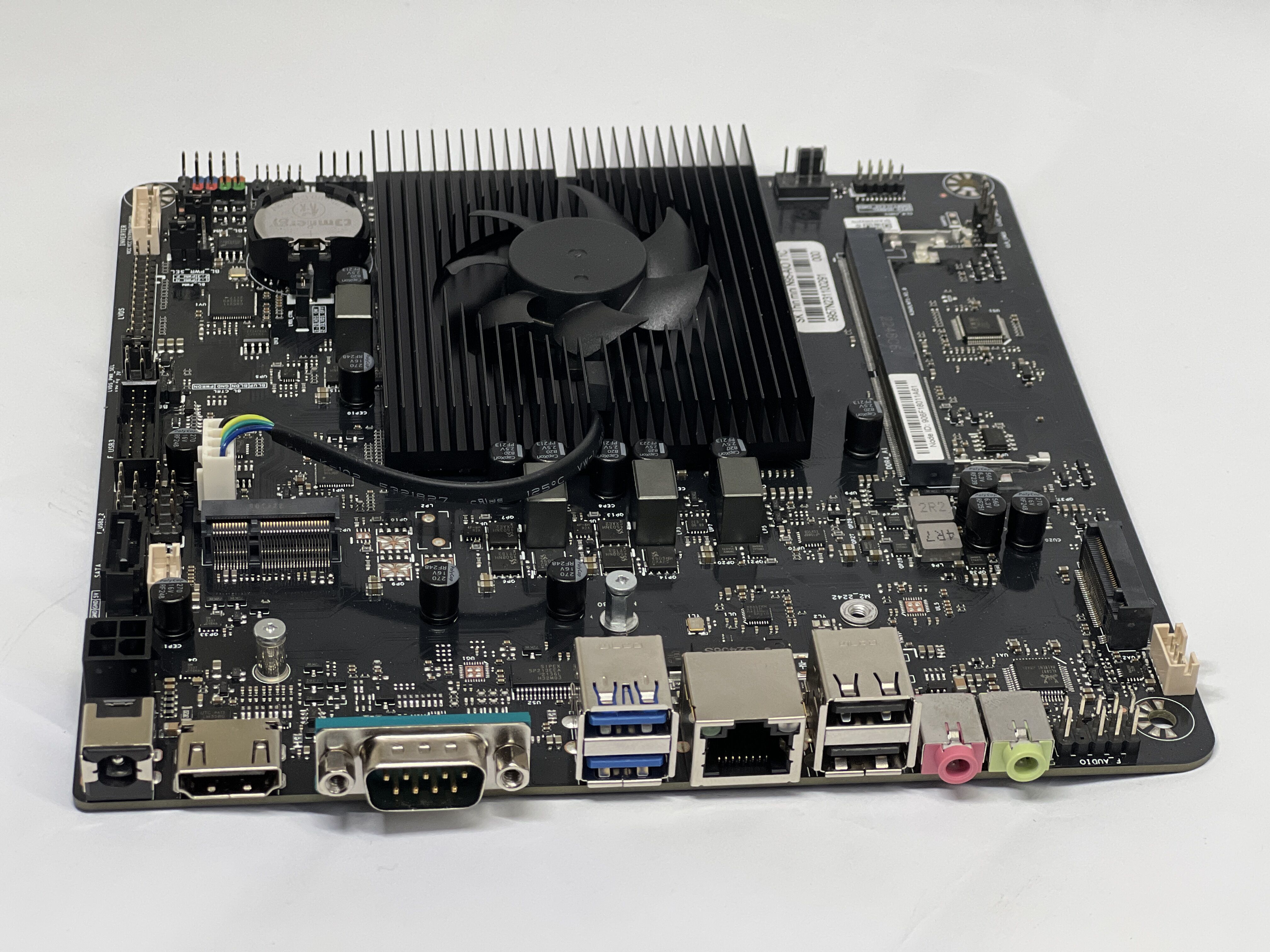 SZBOX lanzó una placa base mini-ITX con Intel N100 y Core i3-N305