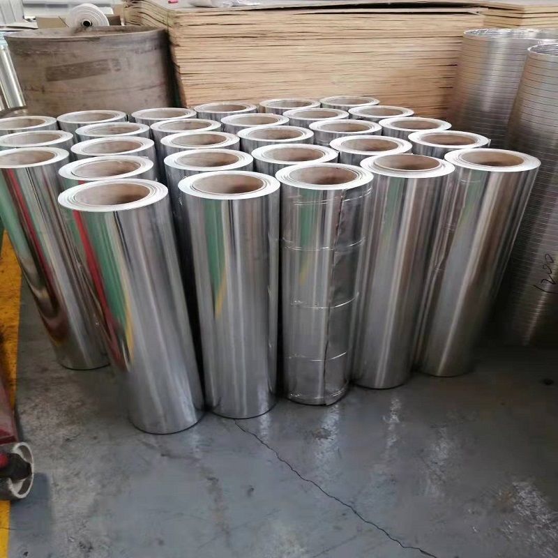 https://p.globalsources.com/IMAGES/PDT/B5764949143/Aluminum-Foil.jpg