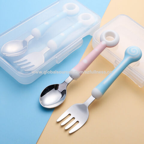 https://p.globalsources.com/IMAGES/PDT/B5769196001/Plastic-handle-cutlery-set.jpg