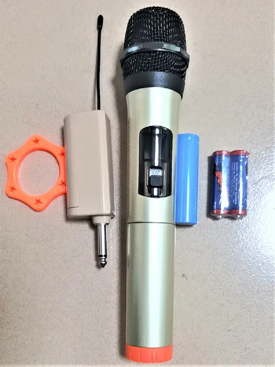 Buy Wholesale China Uhf Wireless Microphone System For Studio Karaoke