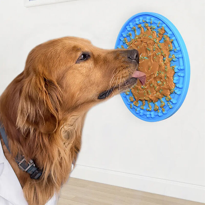 Buy Wholesale China Gold Supplier Factory For Custom Dog Lick Mats Cat