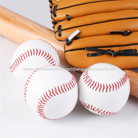 Pelota de béisbol de alta calidad para actividades al aire libre, ideal para entrenamiento diario.
