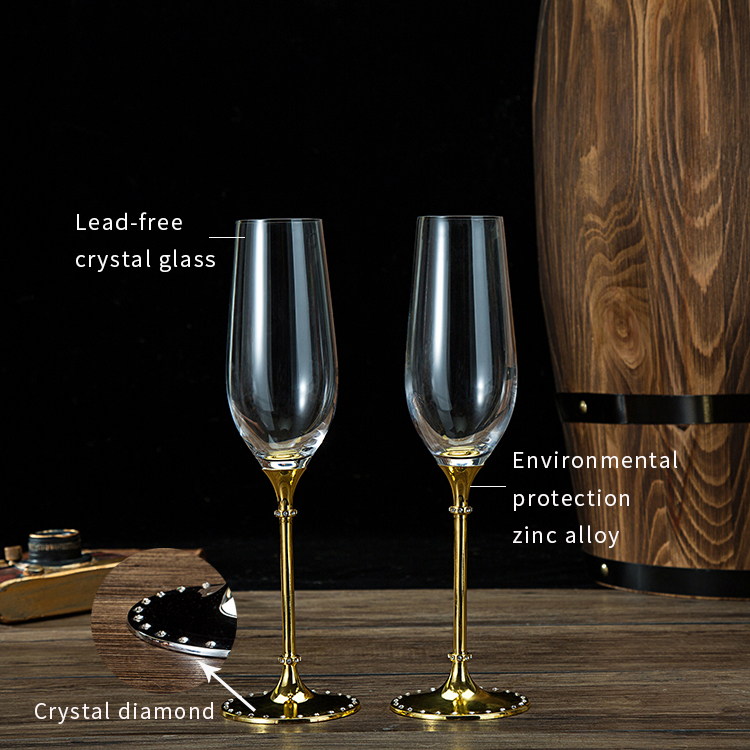 European Lead Free Crystalline Square Champagne Toasting Flutes