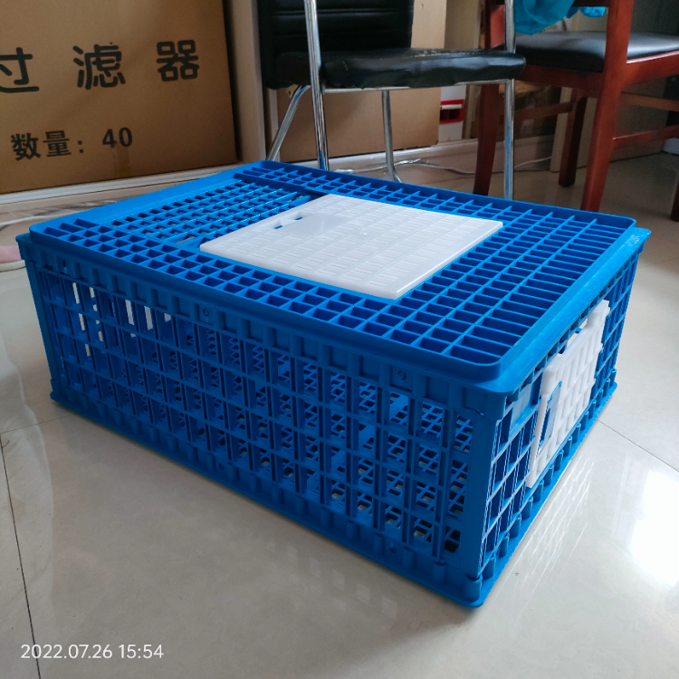 Durable Big Plastic Poultry Carry Chickens Carrier Crates Suitable For ...