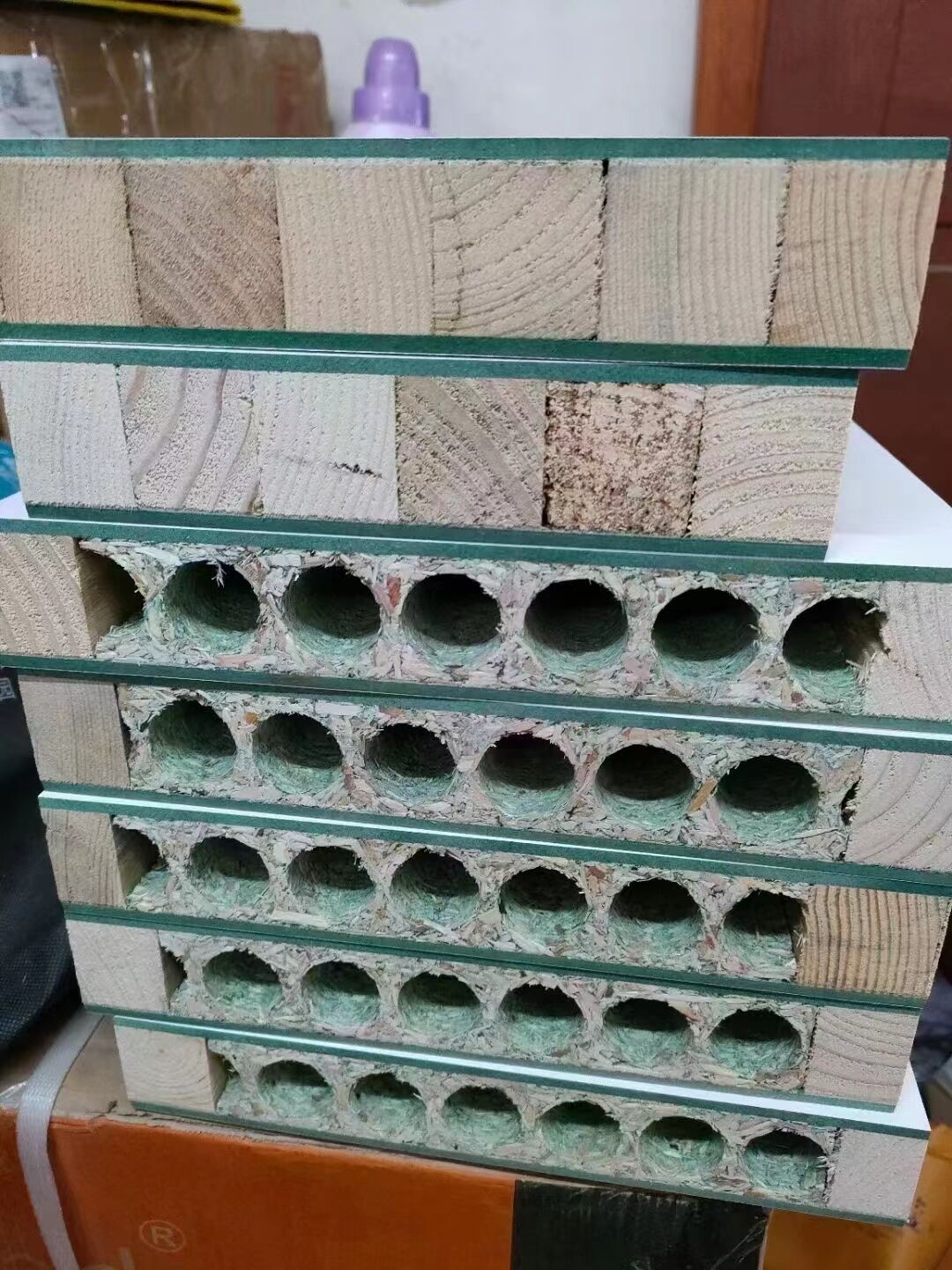 Buy China Wholesale Manufacturer Eco-friendly Hollow Particle Board For