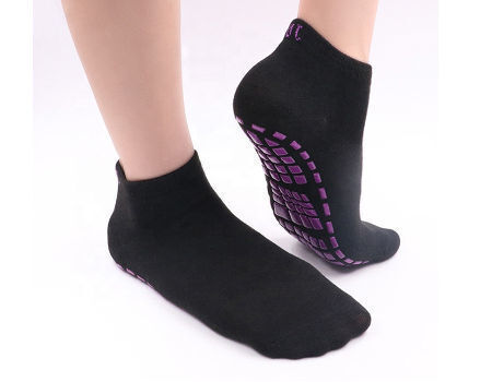 Trampoline socks supplier