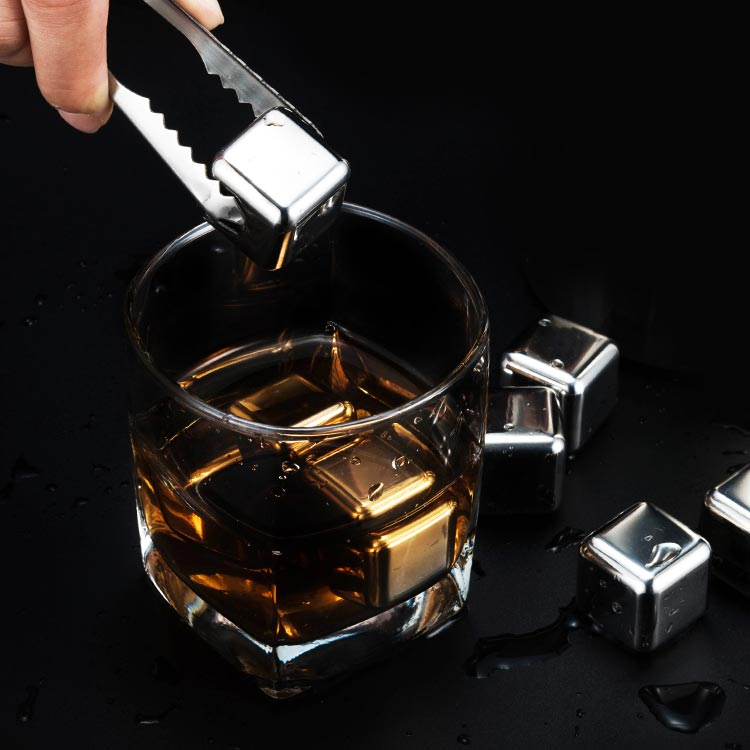 https://p.globalsources.com/IMAGES/PDT/B5790476804/Stainless-Steel-Ice-Cube-For-Wine.png