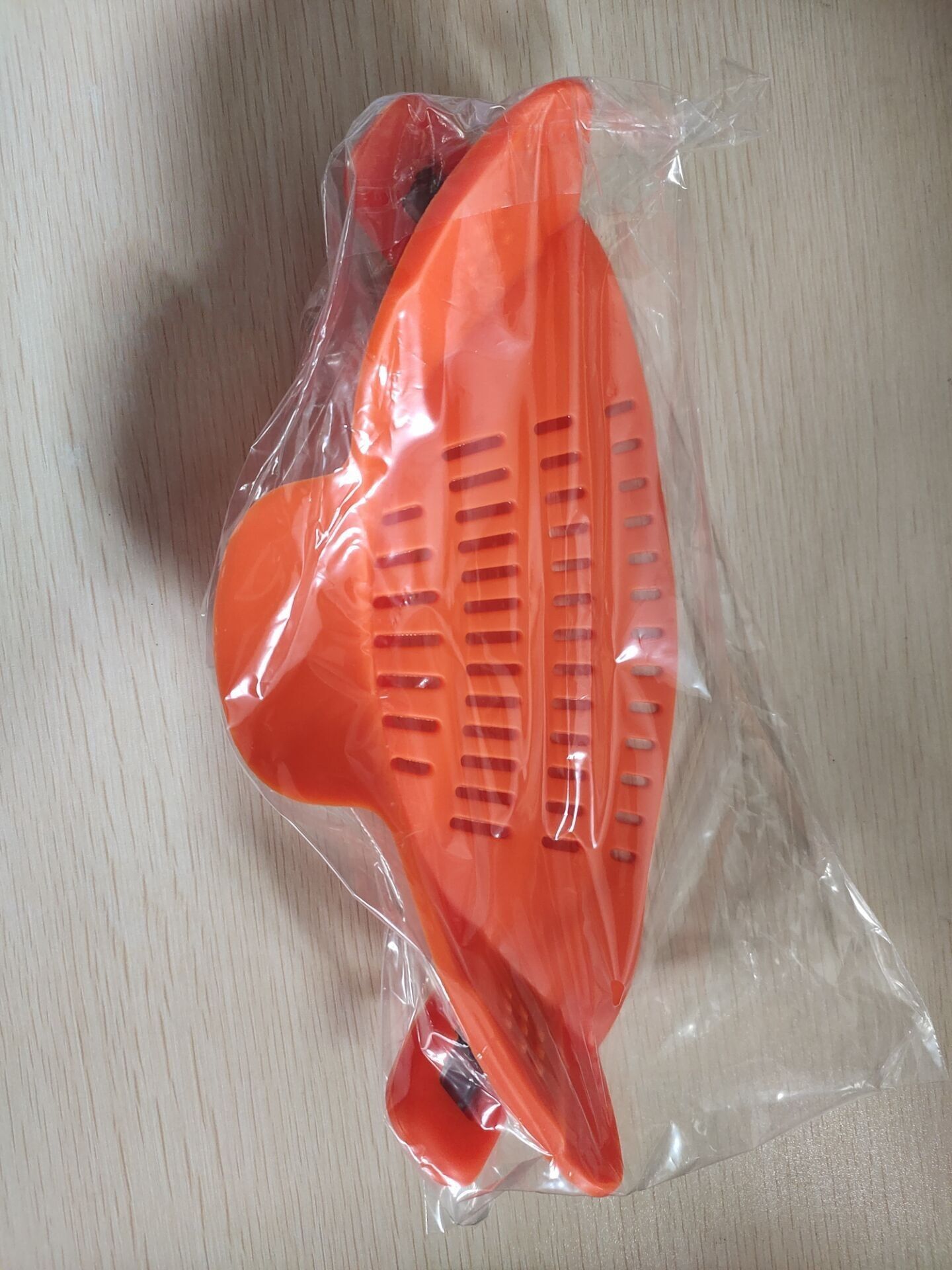 Adjustable Silicone Pot Strainer with Clips Orange