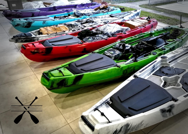 China Cheap Rotomolded Plastic Fishing Boats From Kuer Kayak