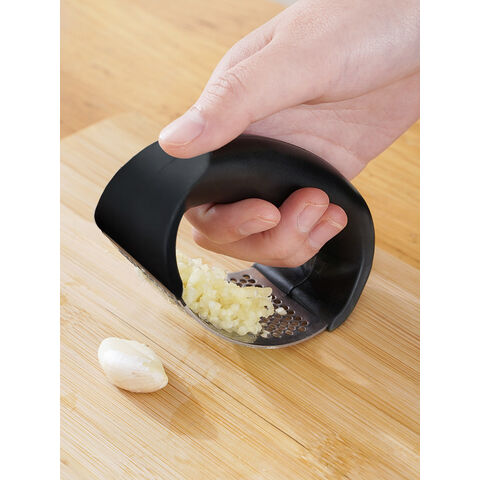 https://p.globalsources.com/IMAGES/PDT/B5819341516/Garlic-Press.jpg