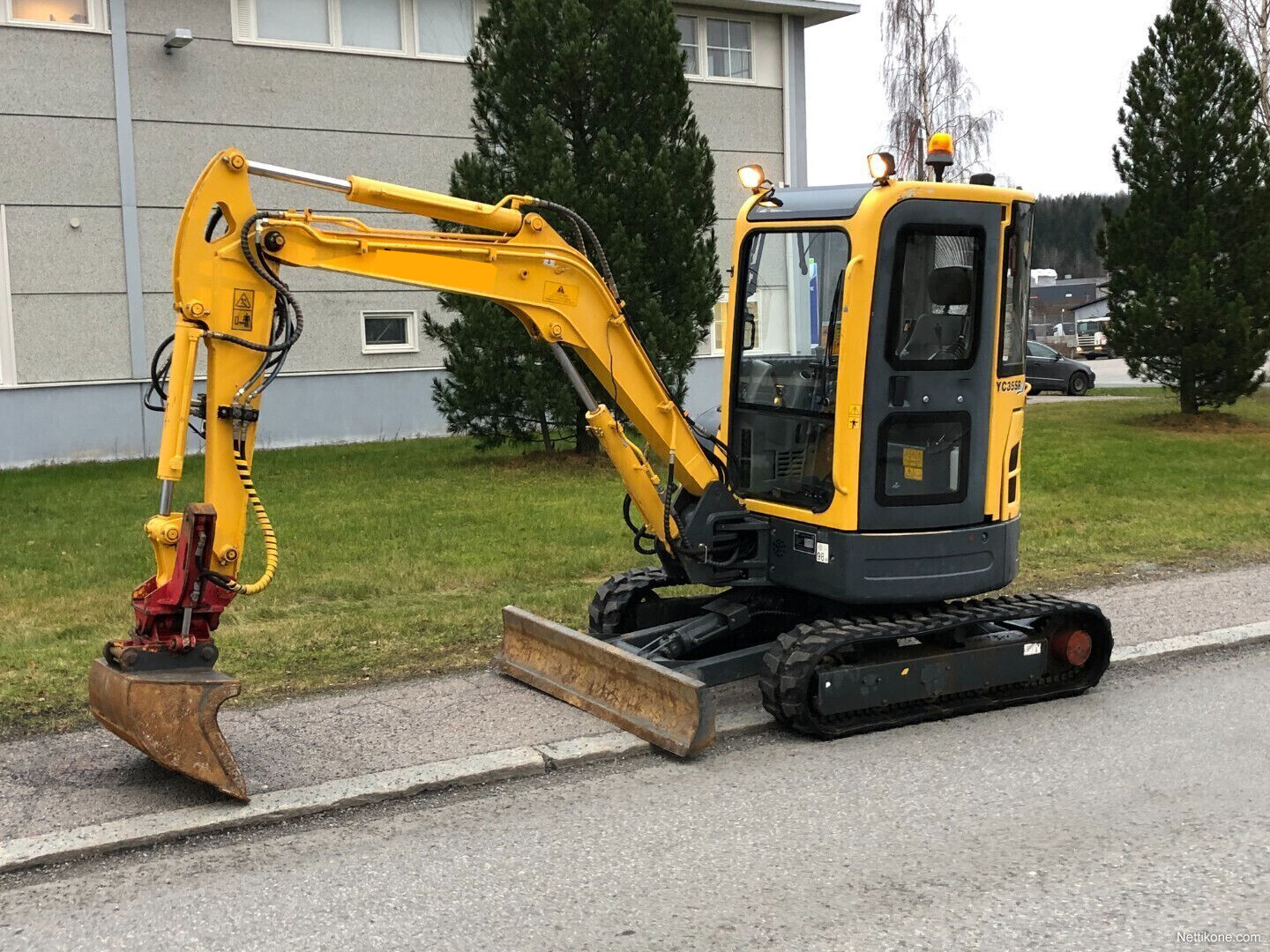 Buy Wholesale China Top Brand Yc35sr 3ton Mini Excavator For Sale ...