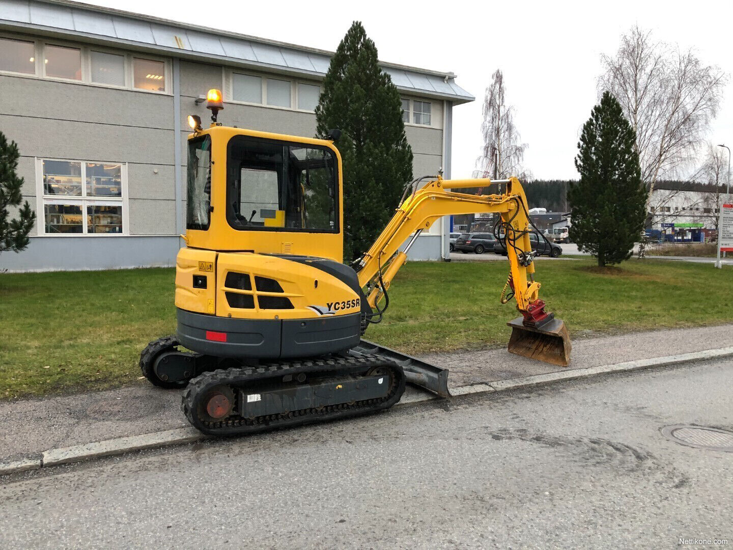 Buy Wholesale China Top Brand Yc35sr 3ton Mini Excavator For Sale ...