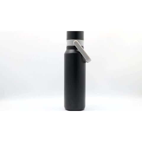 Buy Wholesale China 2023 Smart Design Stainless Steel Vacuum Sports Water  Bottle Keep Cold 24hrs Outdoor Travel Thermos Flask With Quick Open Lid &  Titanium Alloy Tumblers at USD 4.28