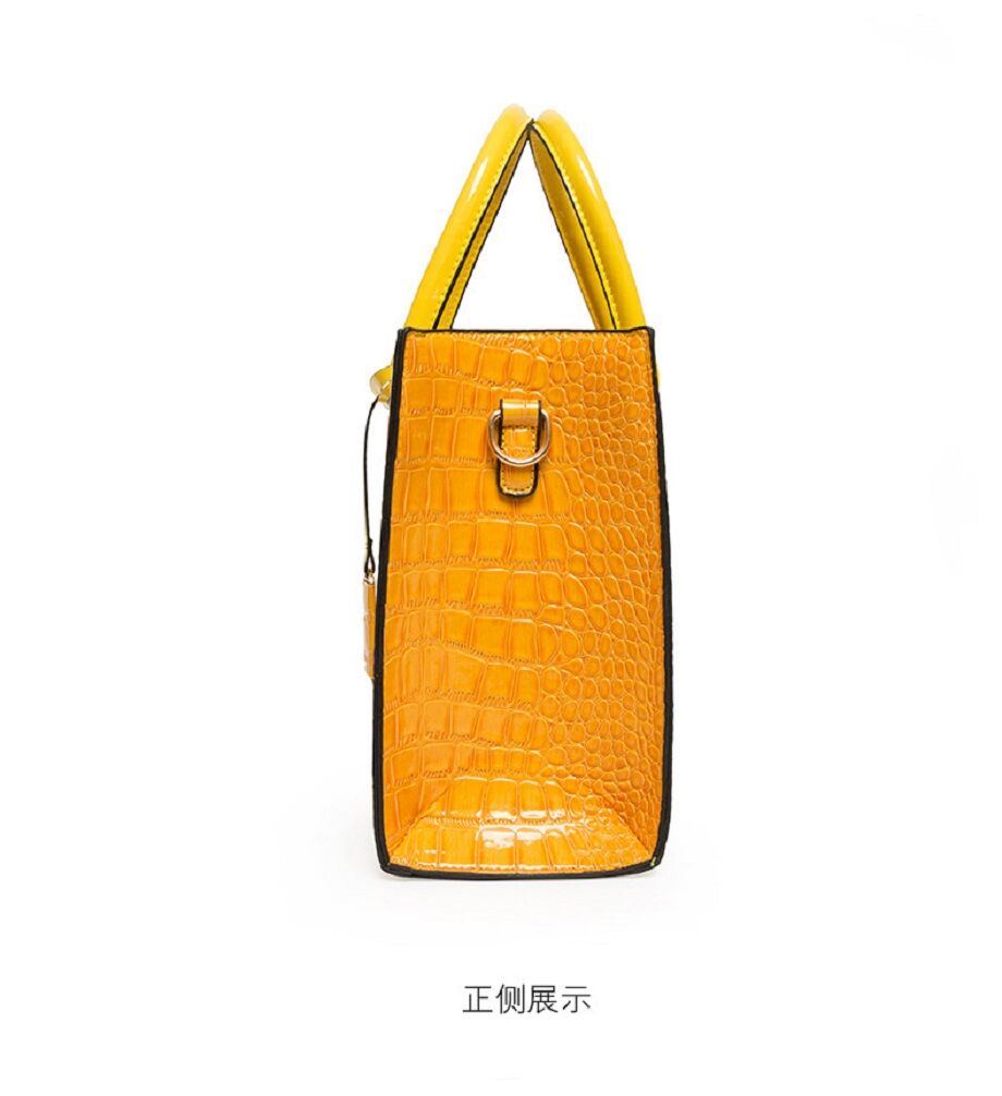 TL Bag - Leather handbag | TL142156 | Tuscany Leather – San Rocco Italia