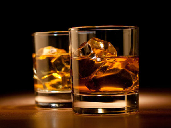 https://p.globalsources.com/IMAGES/PDT/B5828244386/Whisky-Glass.jpg