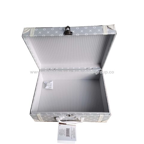Corrugated Carrying Cases with Plastic Handle