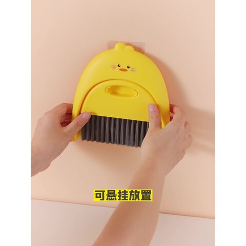 Little Yellow Duck Children's Broom Dustpan Set Baby Mini Broom Dustpan -  China Plastic Broom and Cleaning Broom price