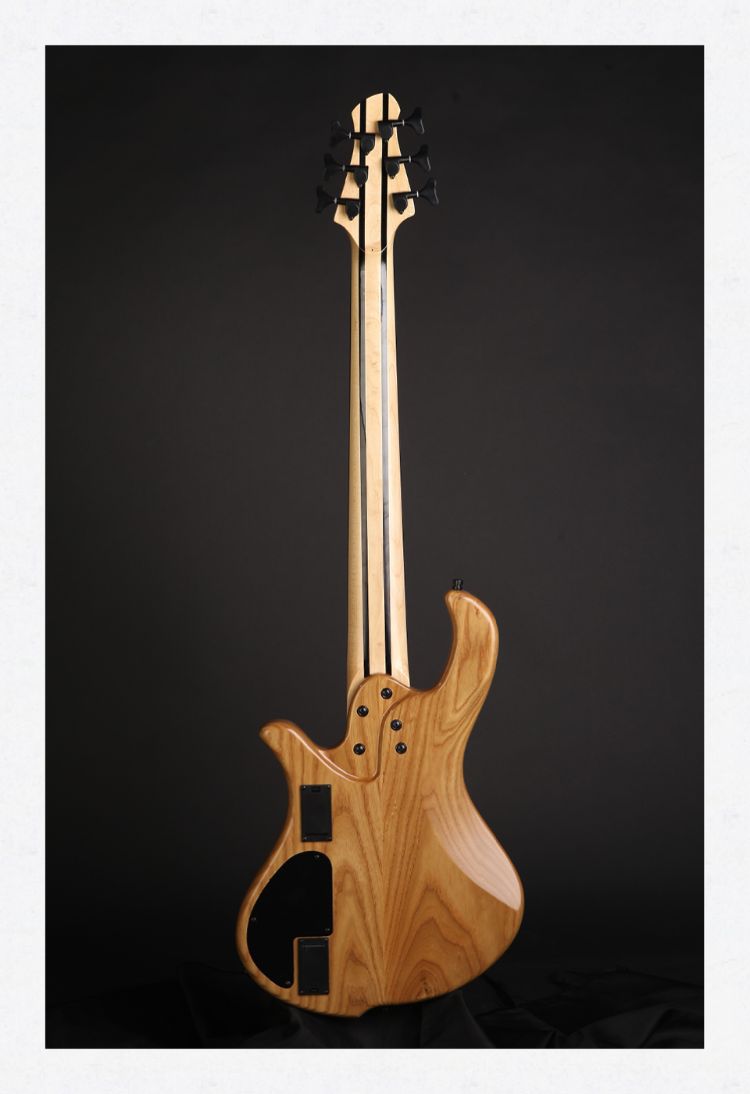 6-Strings-Electric-Bass.png