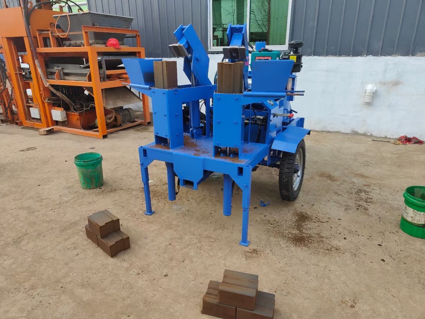 Buy Wholesale China Fm Small Brick Making Machinery Second Hand Brick