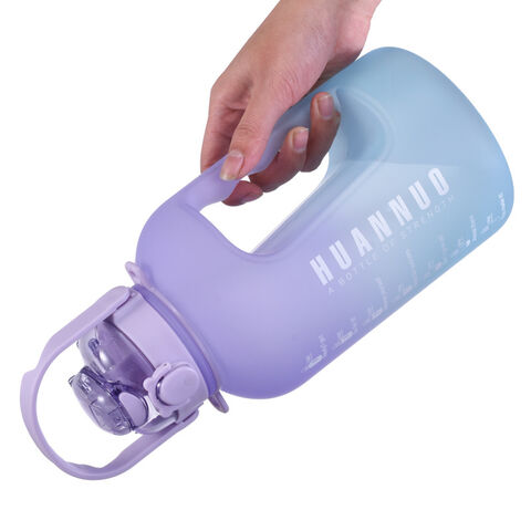 Achetez en gros Fournisseur Portable Kawaii Ours Tasse 1.3l Gobelet Avec  Paille Mignon Bouteille D'eau En Plastique Pour Fille Enfant Grande  Capacité Tasse Pour L'extérieur Chine et Bouteille D'eau En Plastique à