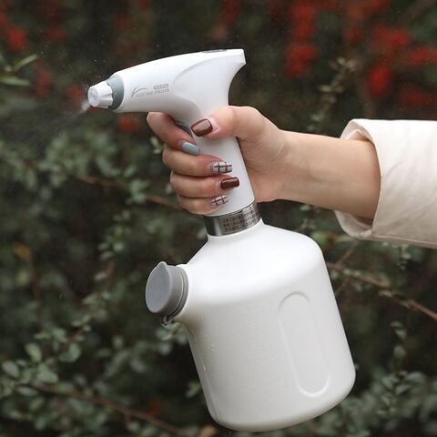 Buy Wholesale China 1000ml Portable Garden Electric Sprayer Battery  Operated 1 Litre Garden Automatic Plastic Sprayer For Planting & Home  Cleaning & Garden Sprayer at USD 6.11