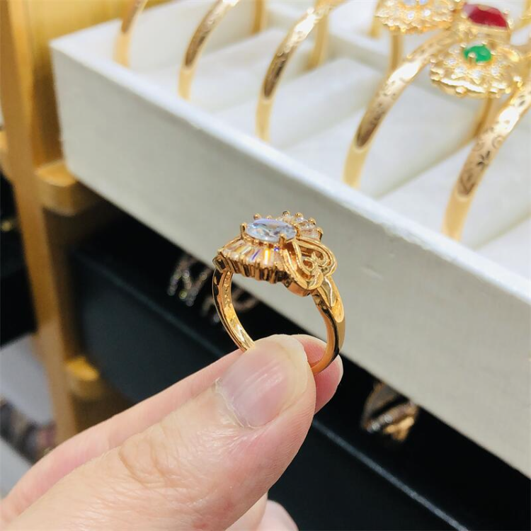 2023 Fashion Design Fine Jewelry Wholesale Women 14K Gold Lab Diamond  Shining Ring - China Jewelry and Jewellery price | Made-in-China.com