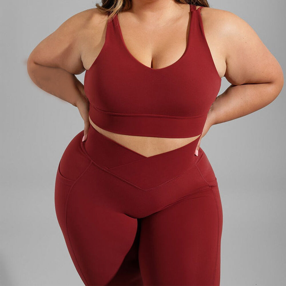 Buy Wholesale China Custom Plus Size Yoga Set Workout Gym Clothes Suits  Bras Oversized High Waist Sports Leggings And Crop Top & Yogawear at USD  12.2