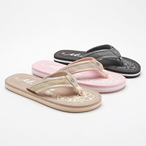 Daily wear slippers for sale online