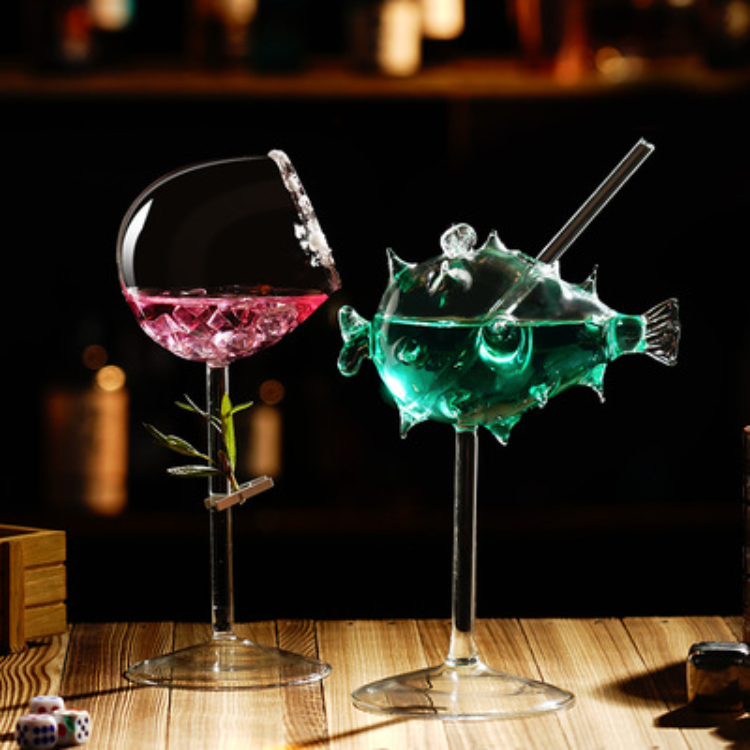 https://p.globalsources.com/IMAGES/PDT/B5884031673/Creative-Cocktail-Glass.png