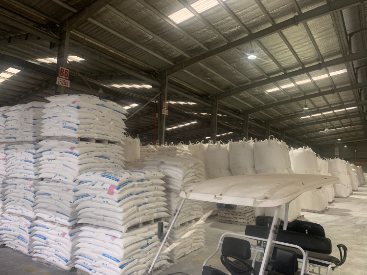 Buy Wholesale Vietnam Vietnam Factory Granulator Fast Produce Caco3 Plastic  Filler Masterbatch Calcium Carbonate Pp Pe Pellet & Pe Pp Caco3 Plastic Raw  Materials Masterbatch at USD 250