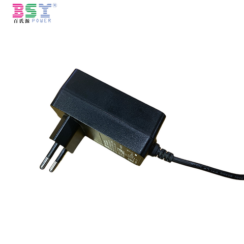 Ajustable de haute qualité de la consommation de faible puissance de  l'adaptateur d'alimentation adapté pour réfrigérateur congélateur  Piezoelect électromécanique du sécheur - Chine Chargeur USB, USB